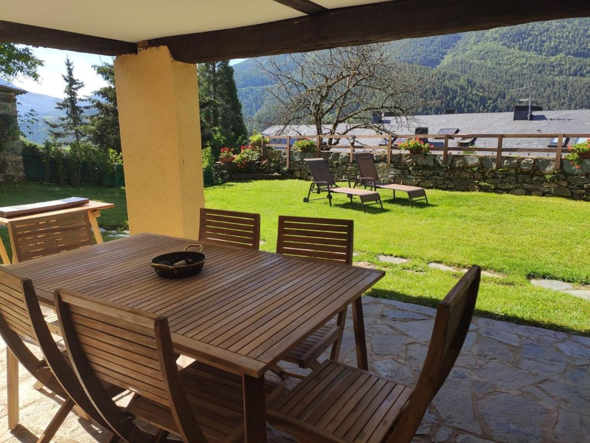Cal Masuret Vila Planoles Exterior foto